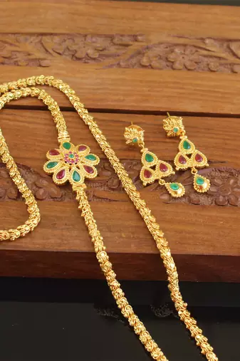 Designer gold plated cz moppu chain set