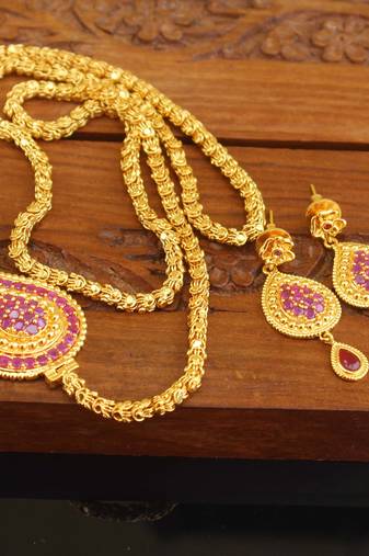 Designer gold plated cz moppu chain set