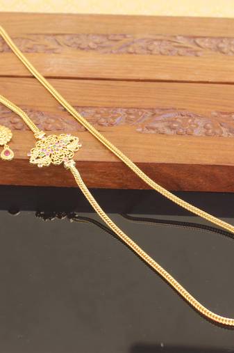 Designer gold plated cz moppu chain set