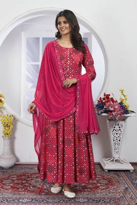 Pink colour printed with hand rayon partywear festive long kurti with dupatta 1