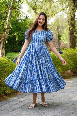 Beautiful blue colour girlish kurti with smart floral printed trendy cool looks 1