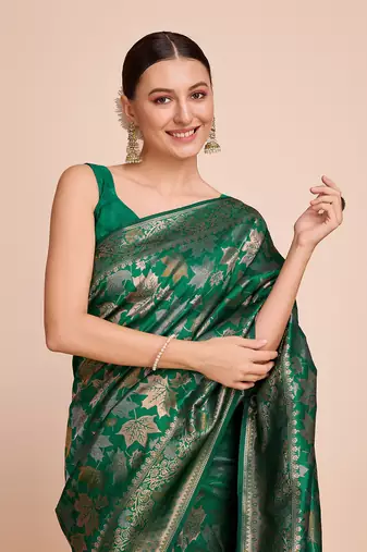 Green Weaving Copper zari Handloom silk blend Ethnic Ceremonial Saree Rich Looks