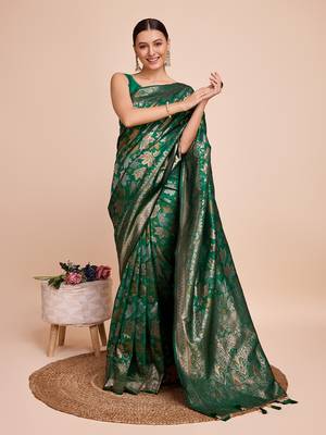 Green Weaving Copper zari Handloom silk blend Ethnic Ceremonial Saree Rich Looks 4