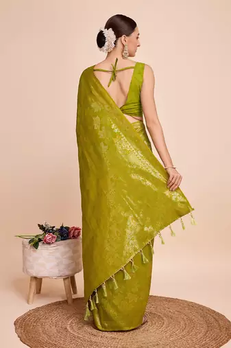 Mahendi Weaving Copper zari Handloom silk blend Ethnic Ceremonial Saree Rich Looks