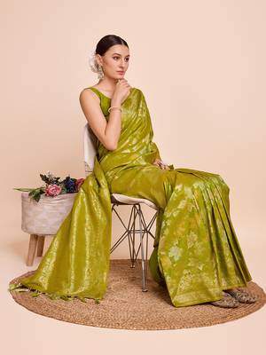 Mahendi Weaving Copper zari Handloom silk blend Ethnic Ceremonial Saree Rich Looks 4