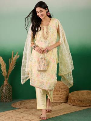 Beautifully embroidered yellowcolour organza fabric smart partywear ethnic suit 4