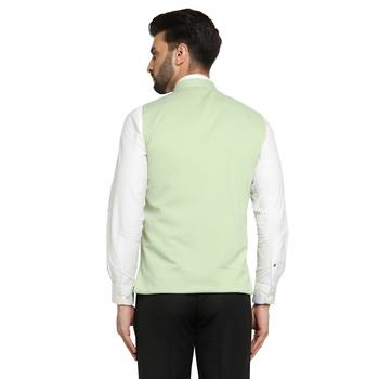 Men pista textured nehru jacket 4