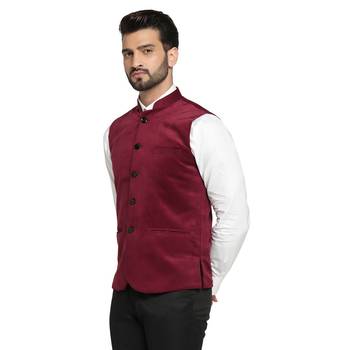 men maroon velvet nehru jacket 2