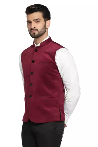 men maroon velvet nehru jacket