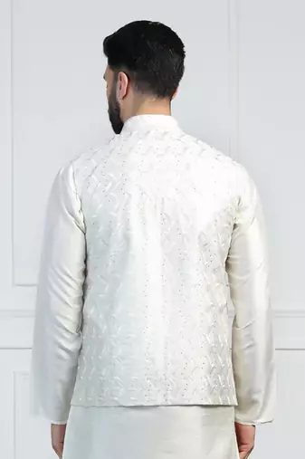 Men white embroidered jacket