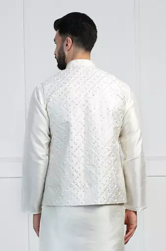 Men white embroidered jacket