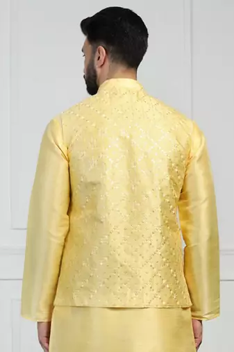 Men yellow embroidered jacket