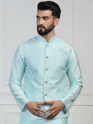 Men blue embroidered jacket 1