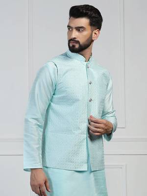 Men blue embroidered jacket 3