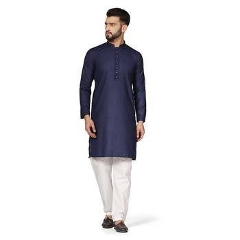 Men navy blue solid kurta pyjama set 1