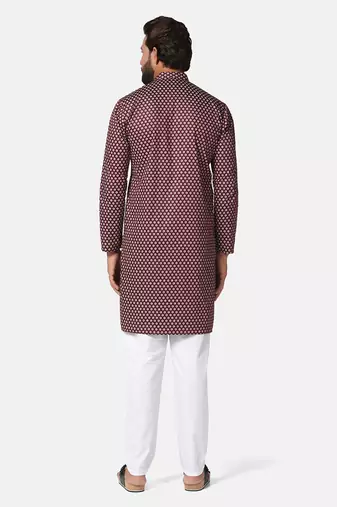 Men maroon printed kurta pyjama set