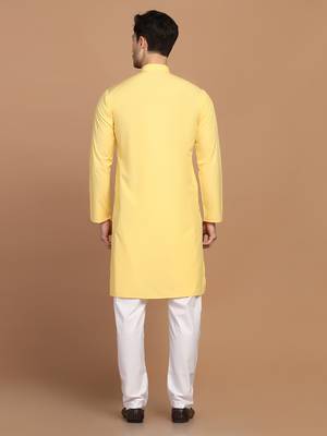 Men solid yellow kurta pyjama set 4