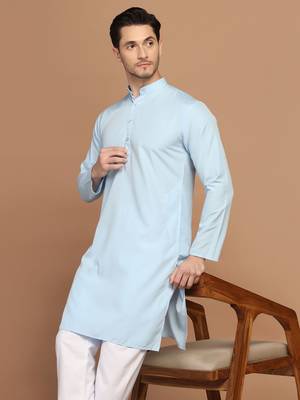 Men solid light blue kurta 1