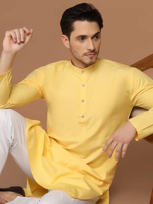 Men solid yellow kurta 1