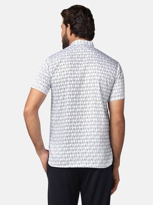 Men printed white short kurta 4