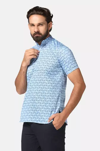 Men light blue printed short kurta
