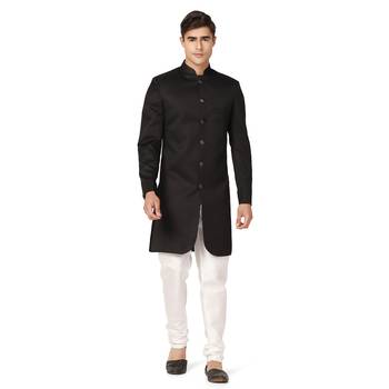Men black indo sherwani 1