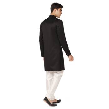 Men black indo sherwani 4