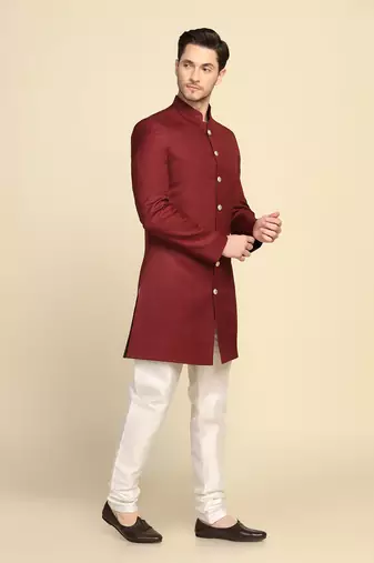 Men maroon indo sherwani