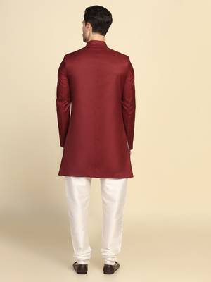 Men maroon indo sherwani 4