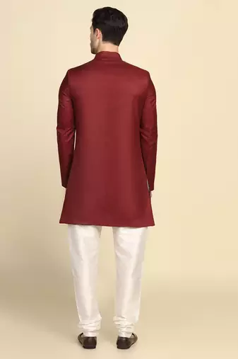 Men maroon indo sherwani