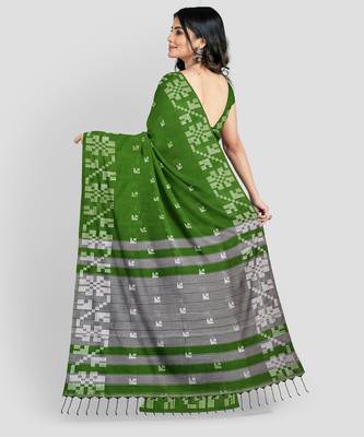 Green + hand woven + khadi + with running bloue 4