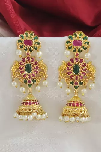 Gold toned kemp kempu jhumka earring