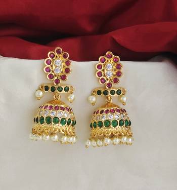 Bellamoire gold toned indian ethnic traditional  kemp kempu jhumka jhumki earring red green for women and girls 1
