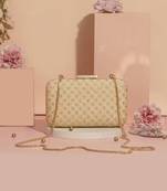Inaya box clutch- gold