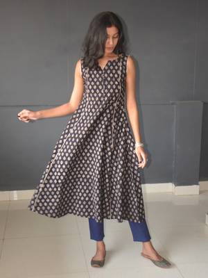 Anokhi black ajrakh print kalidar cotton kurtis for women 4