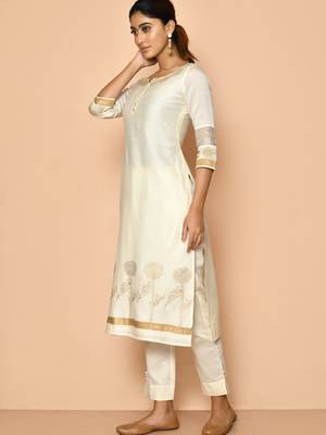 Ayoola flora ivory handloom maheshwari silk kurta set 3