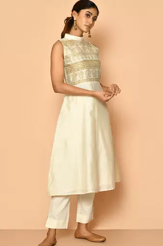 Ayoola halter neck handloom maheshwari silk kurta set