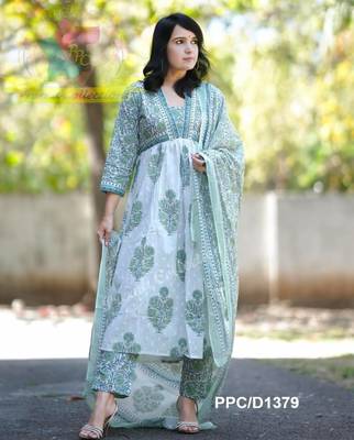 Aaliya cut frock style or Mughal butta Kurta Set. 4