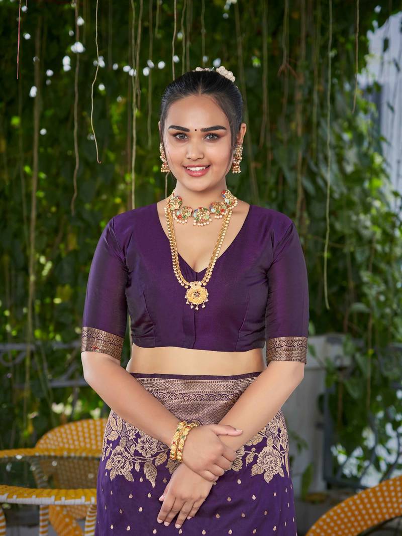 Banarasi Woven Purple Saree With Heavy Jacquard Work Saree With Blouse Piece