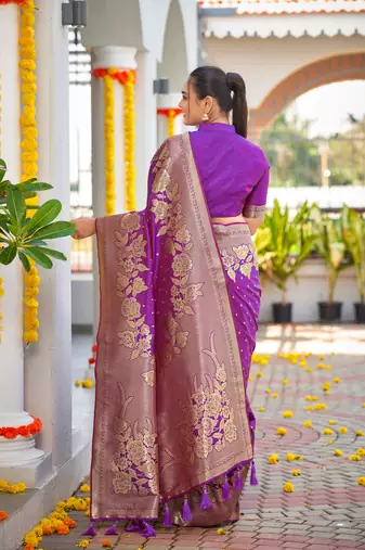 Banarasi Woven Purple Saree With Heavy Jacquard Work Saree With Blouse Piece