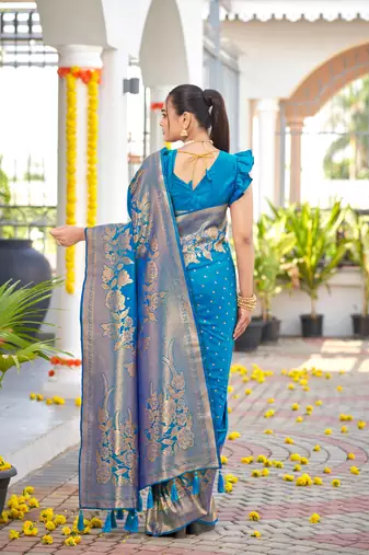 Banarasi Woven Blue Saree With Heavy Jacquard Work Saree With Blouse Piece