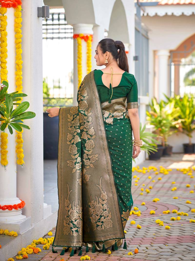 Banarasi Woven Dark Green Saree With Heavy Jacquard Work Saree With Blouse Piece