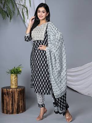 Embroidered pure cotton printed kurta, pant with dupatta set 1