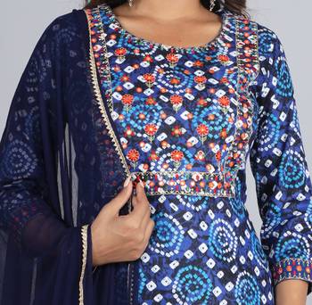 Embroidered straight rayon kurta palazzo with dupatta set 5