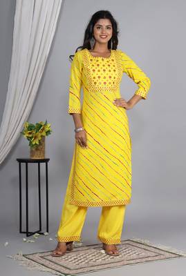Embroidered straight rayon kurta palazzo with dupatta set 5