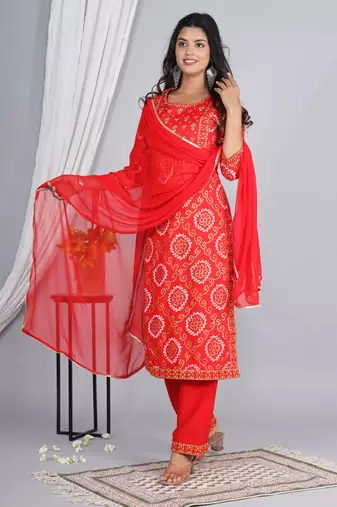 Embroidered straight rayon kurta palazzo with dupatta set