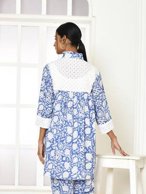 Edelina handprinted women's cotton shirt 2