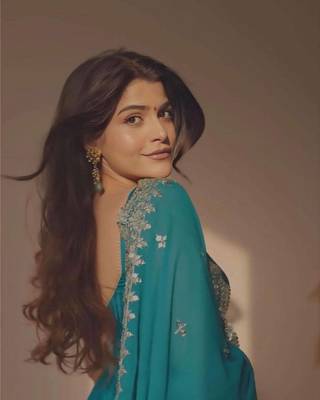 Georgette solid anarkali with heavy dupatta sets 4