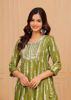 Chrome green embroidered cotton lurex anarkali gown 3