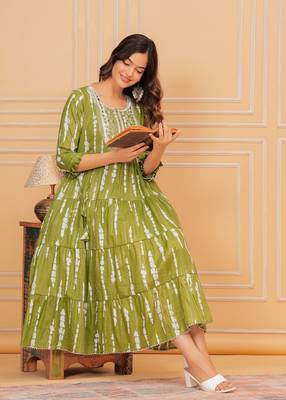 Chrome green embroidered cotton lurex anarkali gown 5